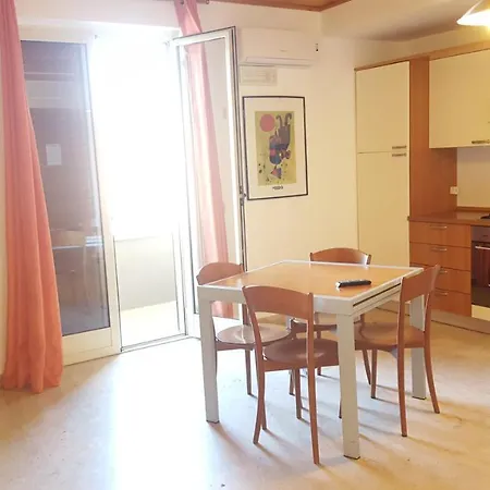 Eloisa Appartement *